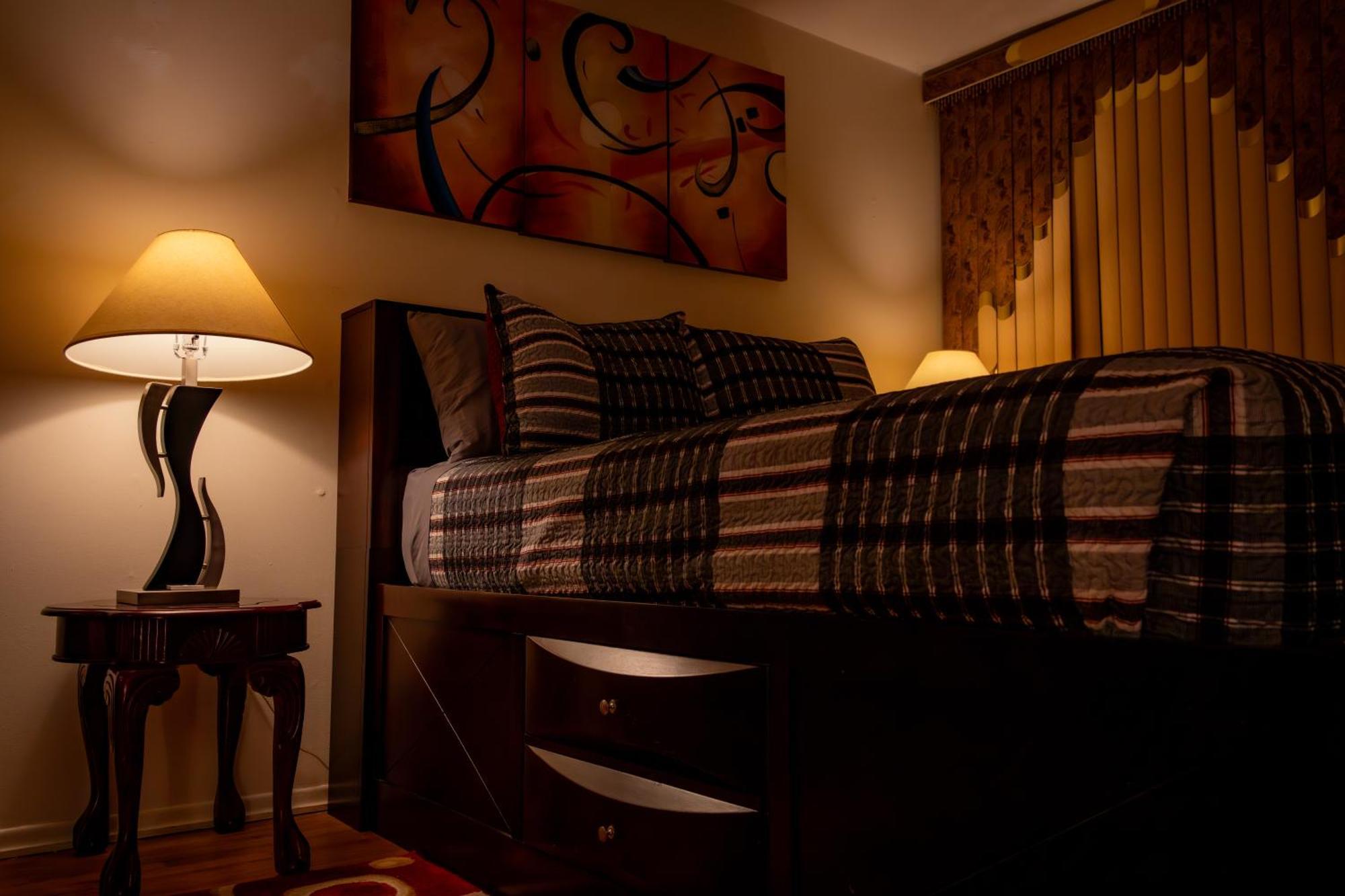 Spacious Comfy Room In Cozy Classy Duplex Нью-Йорк Екстер'єр фото